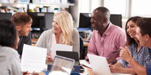 estudiantes adultos aprendizaje permanente