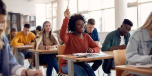 Sparen für die Ausbildung Ihres Kindes - praktische Tipps und Strategien